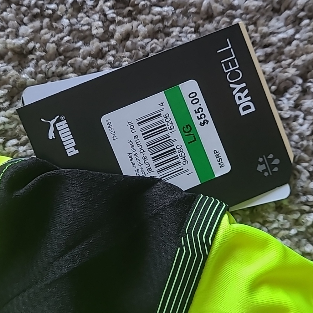 Puma Borussia Dortmund - Picture 2 of 3